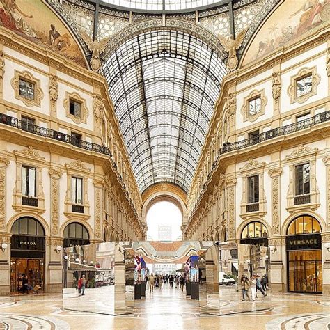 prada galleria vittorio emanuele interni|Restoration of the Galleria .